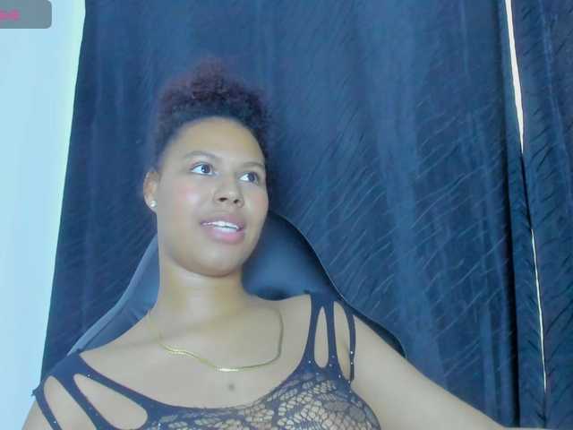 tatianasquirthot live cam on BongaCams