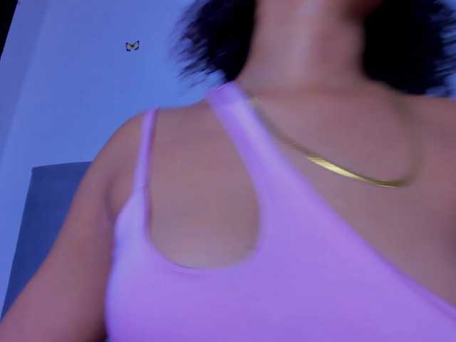 tatianasquirthot live cam on BongaCams