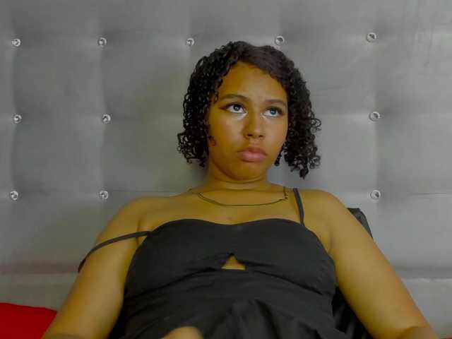 tatianasquirthot live cam on BongaCams