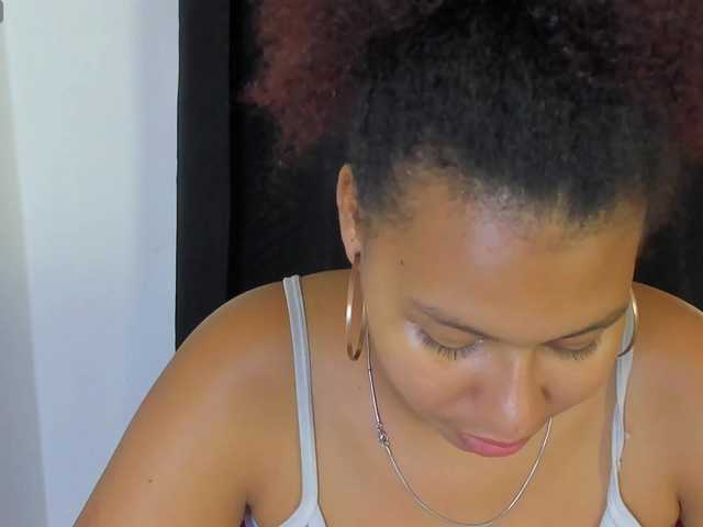 tatianasquirthot's BongaCams show and profile