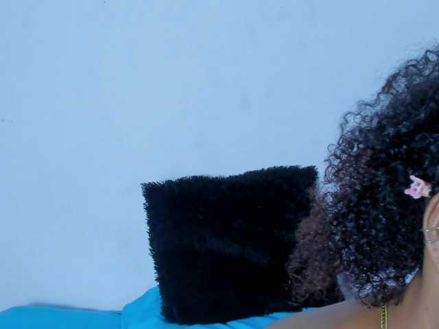 tatianasquirthot live cam on BongaCams