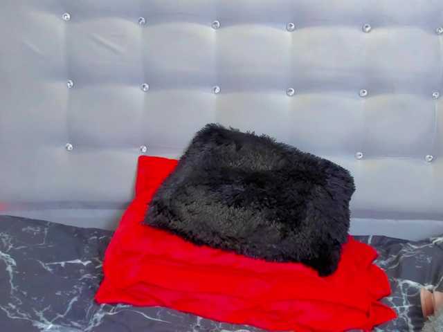 tatianasquirthot live cam on BongaCams