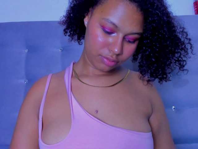 tatianasquirthot live cam on BongaCams