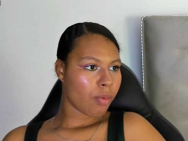 tatianasquirthot
