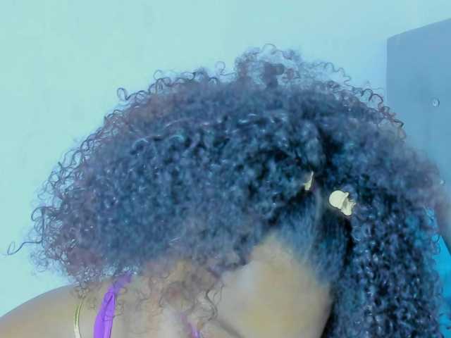 tatianasquirthot live cam on BongaCams