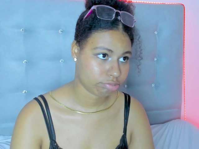 tatianasquirthot live cam on BongaCams