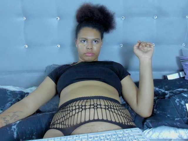 tatianasquirthot live cam on BongaCams