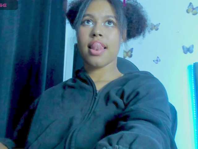 tatianasquirthot live cam on BongaCams