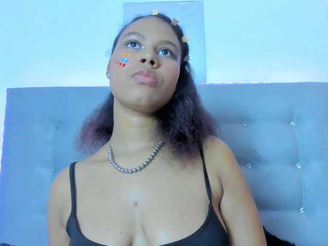 tatianasquirthot live cam on BongaCams
