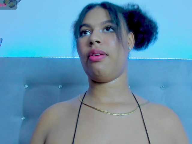 tatianasquirthot live cam on BongaCams