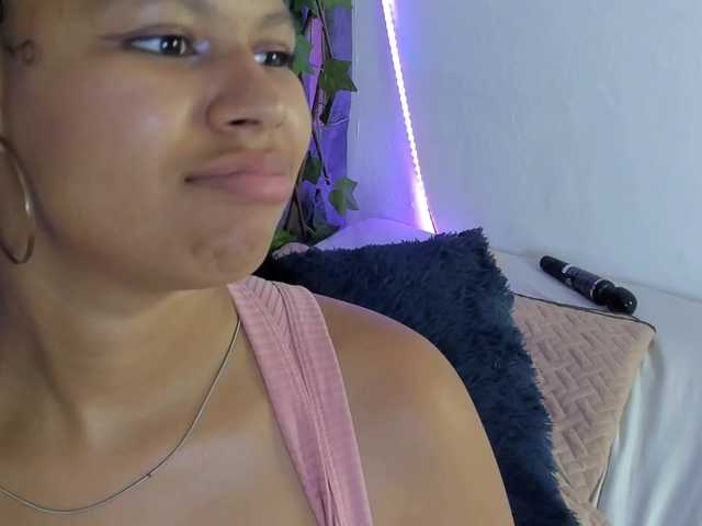 tatianasquirthot's BongaCams show and profile