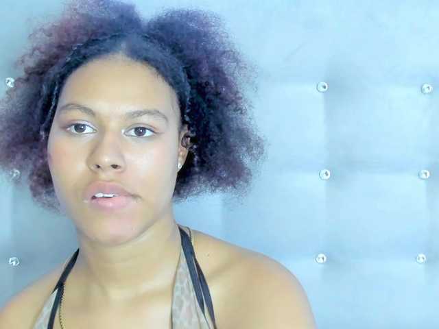 tatianasquirthot live cam on BongaCams