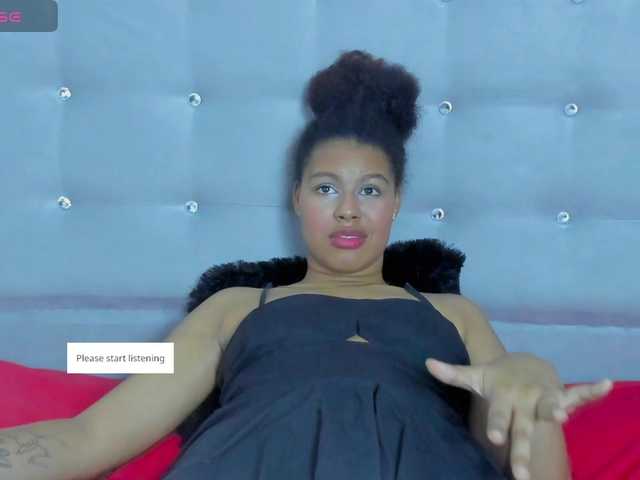 tatianasquirthot live cam on BongaCams