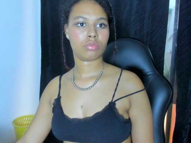 tatianasquirthot live cam on BongaCams