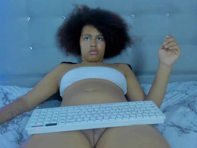 tatianasquirthot live cam on BongaCams