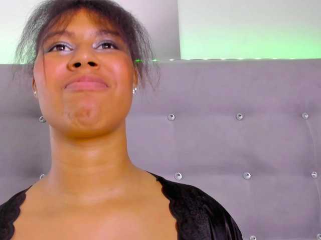 tatianasquirthot live cam on BongaCams