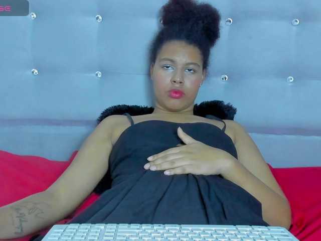tatianasquirthot live cam on BongaCams
