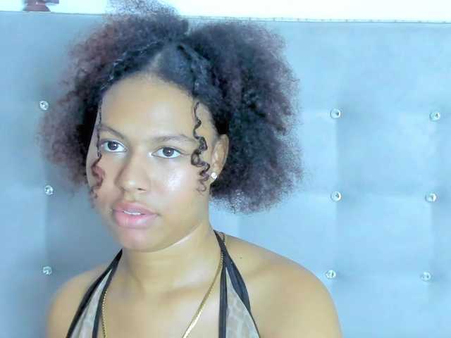 tatianasquirthot live cam on BongaCams