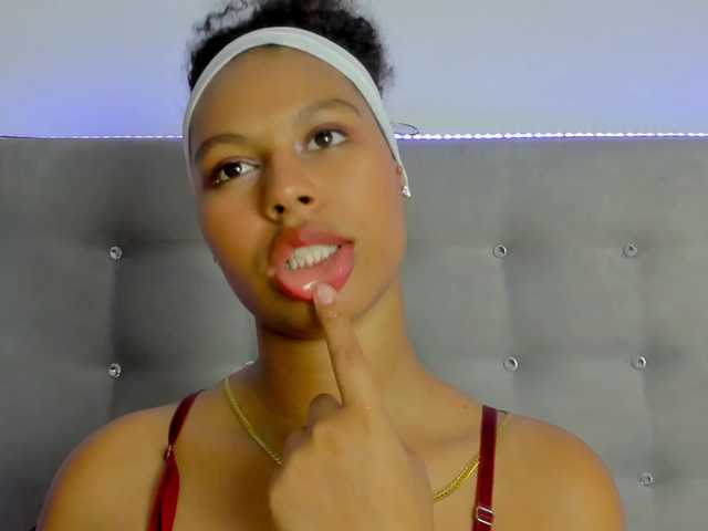 tatianasquirthot