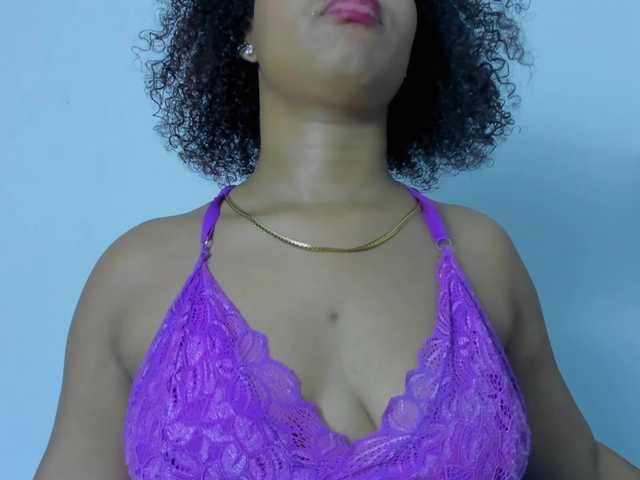 tatianasquirthot live cam on BongaCams