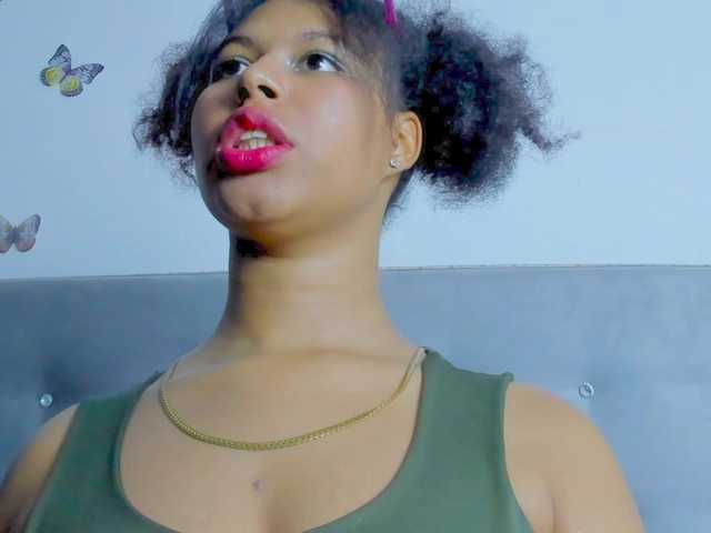 tatianasquirthot live cam on BongaCams