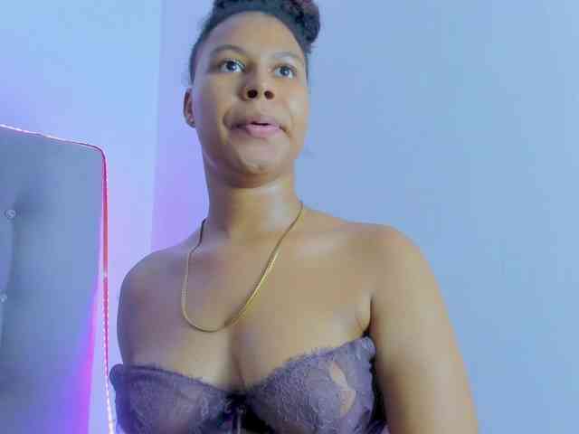 tatianasquirthot