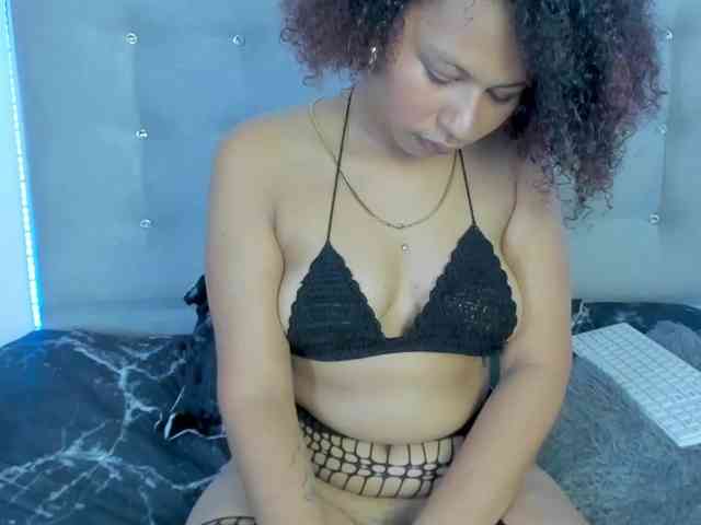 tatianasquirthot