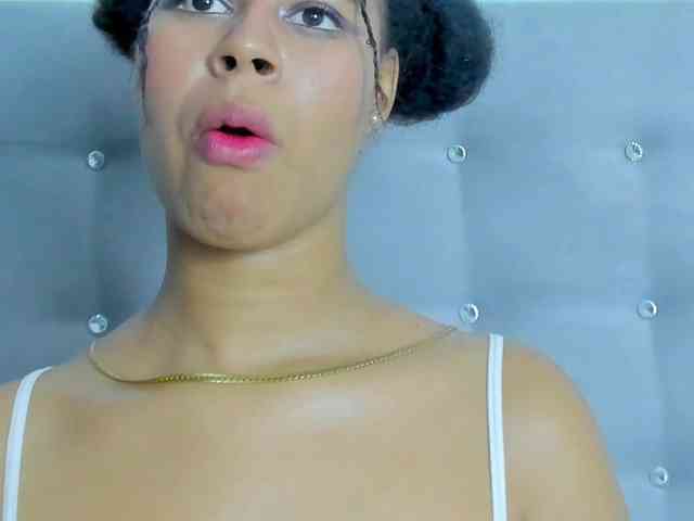 tatianasquirthot Live Webcam on BongaCams