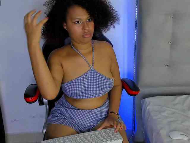 tatianasquirthot