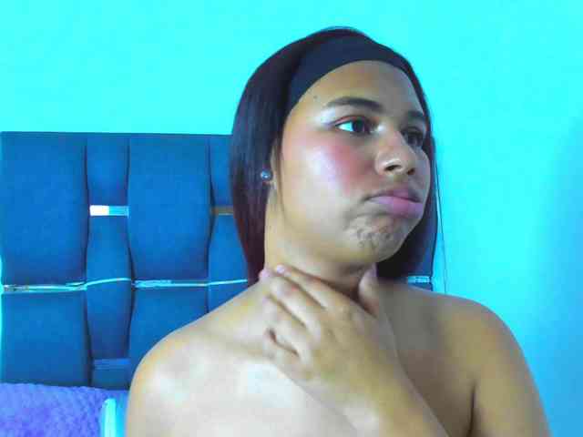 tatianasquirthot webcam