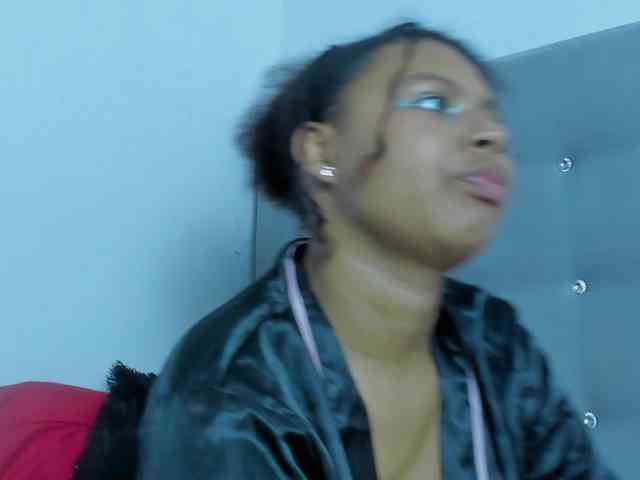tatianasquirthot webcam