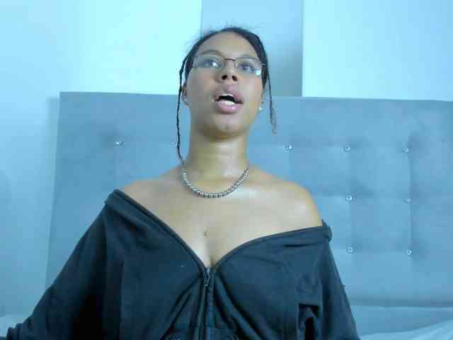 tatianasquirthot