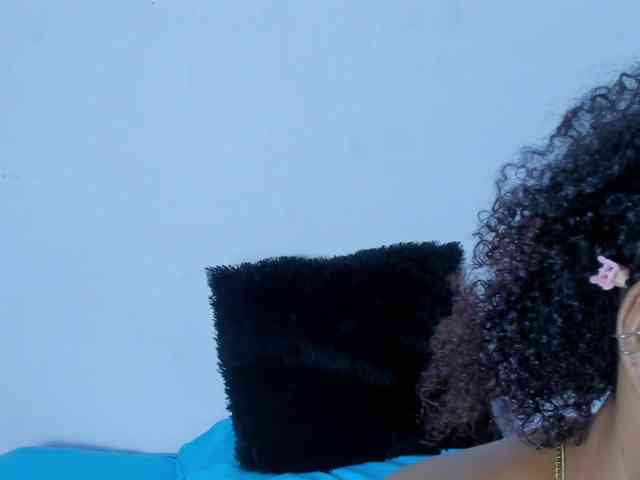 tatianasquirthot