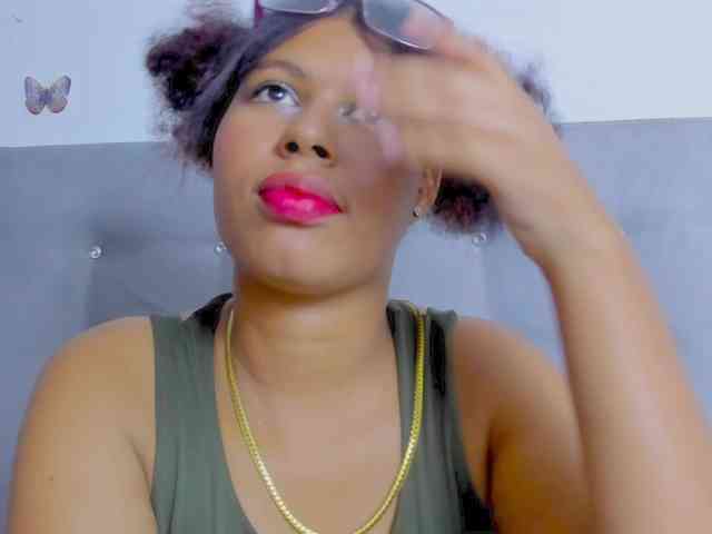 tatianasquirthot Live Webcam on BongaCams