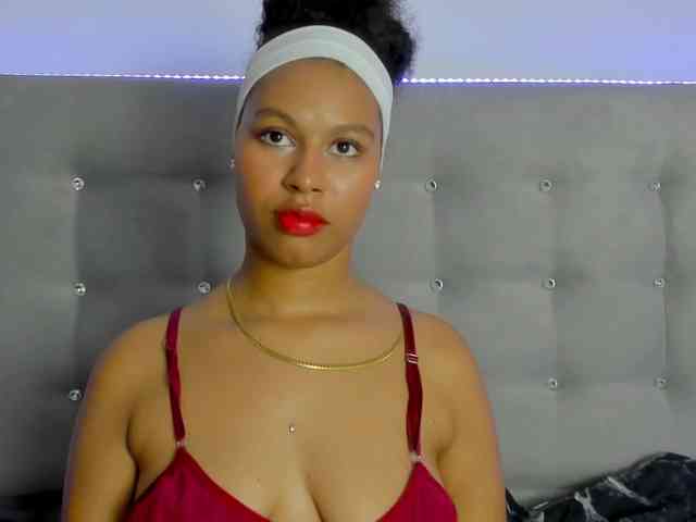 tatianasquirthot tatianasquirthot