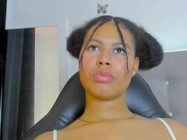 tatianasquirthot Live Webcam on BongaCams