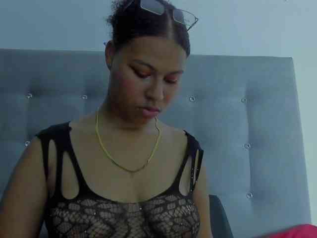 tatianasquirthot webcam