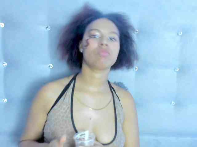 tatianasquirthot webcam