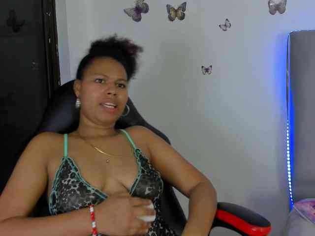 tatianasquirthot