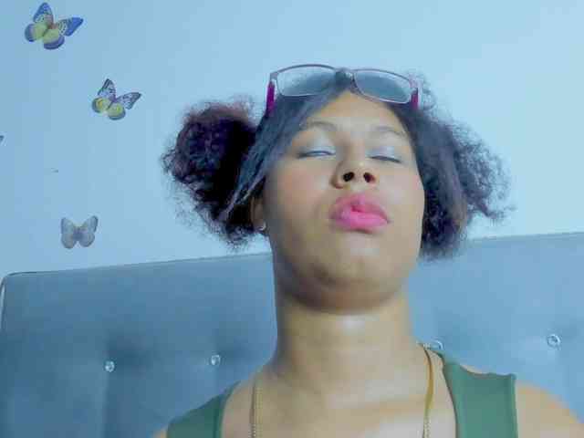 tatianasquirthot Live Webcam on BongaCams