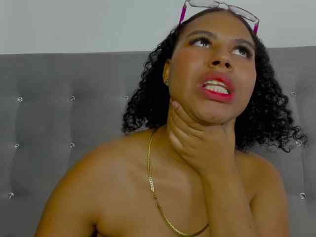 tatianasquirthot tatianasquirthot