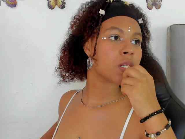 tatianasquirthot webcam