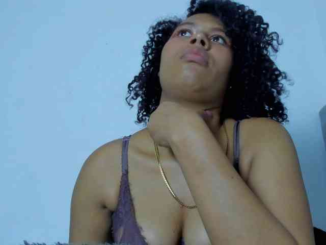 tatianasquirthot webcam