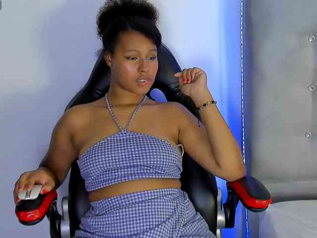 tatianasquirthot