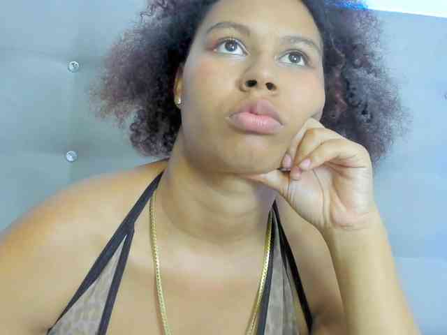 tatianasquirthot webcam