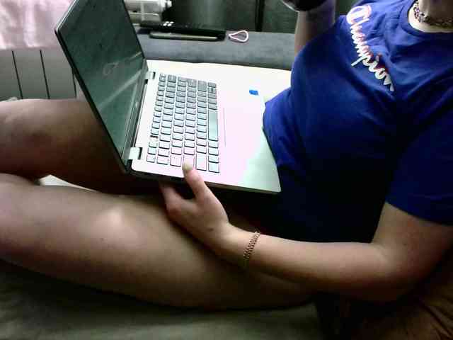 thescottishunicorn webcam