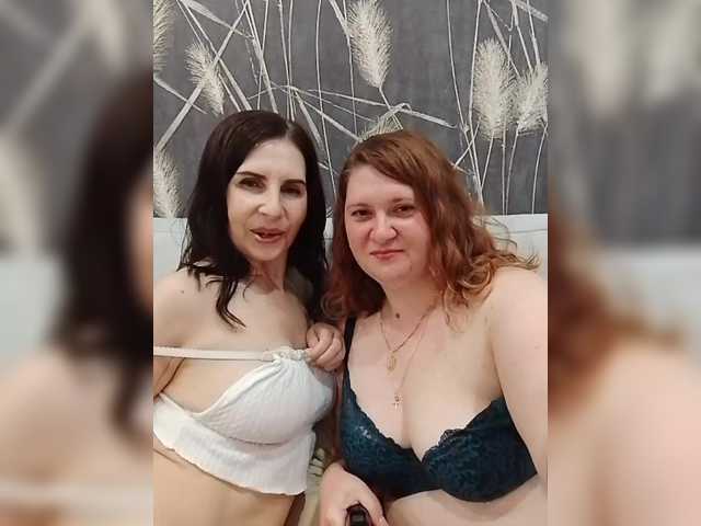 NekaneThyghs