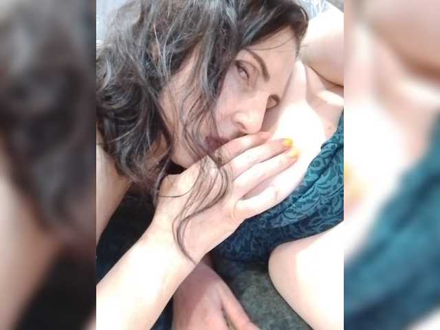 Sex chat gratuit in direct cu NekaneThyghs pe BongaCams