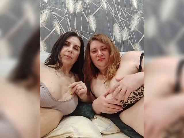 Badbadgirlss webcam