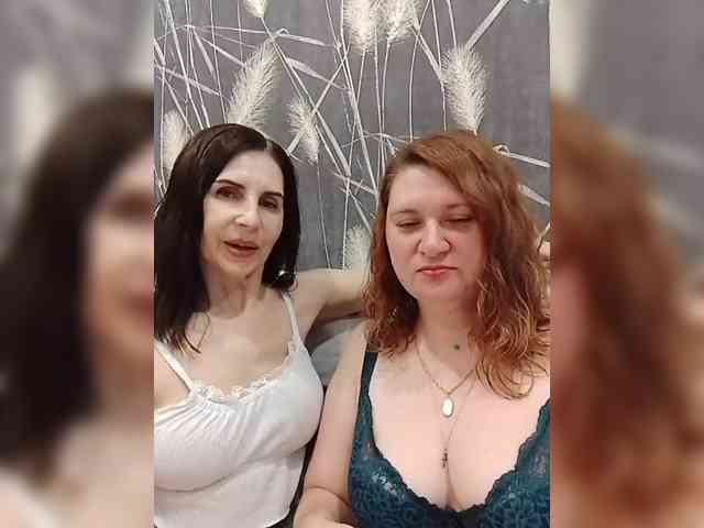 Badbadgirlss webcam